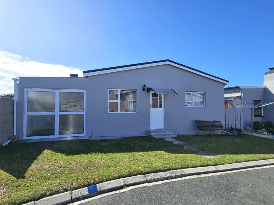 3 Bedroom Property for Sale in Pearly Beach Western Cape